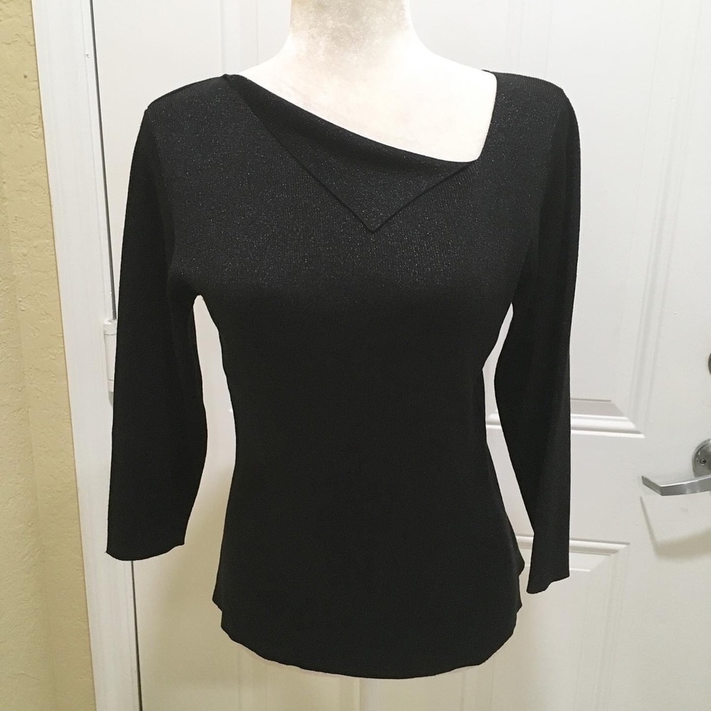 Sleek Rafaella shimmer top